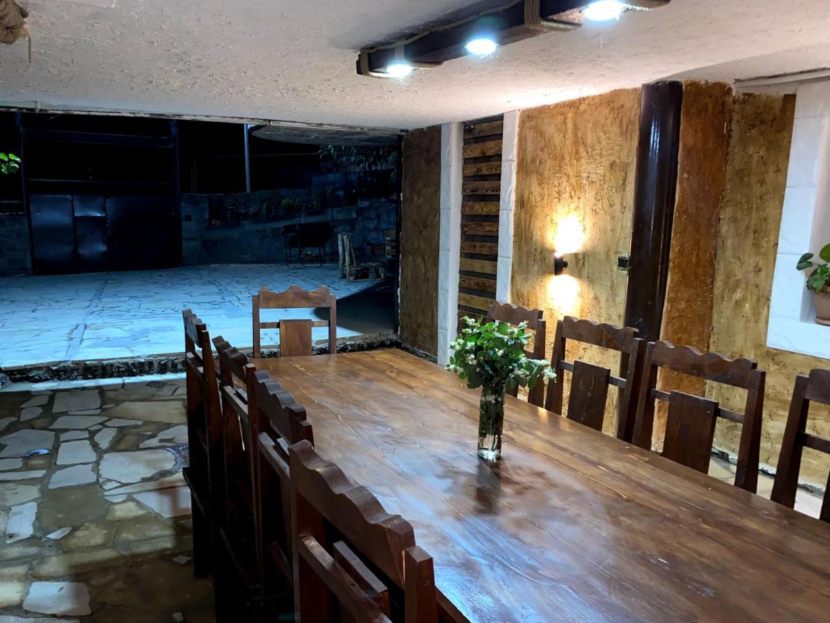 Elegaya Guest House 이제반 외부 사진
